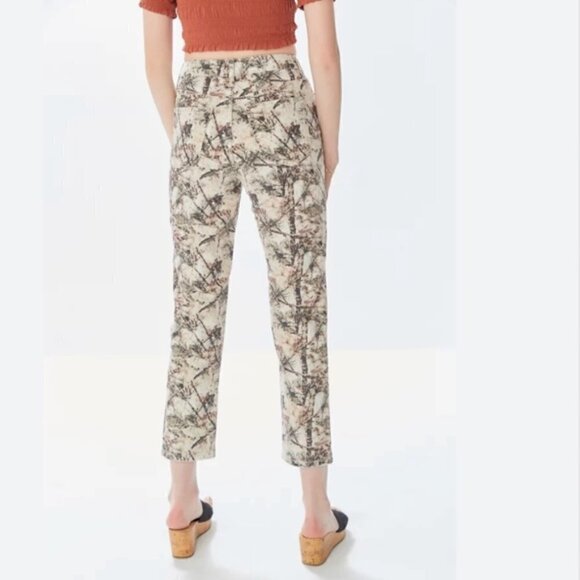 BDG Urban Outfitters slim straight high rise pine cone camouflage jeans 27 - Picture 3 of 12